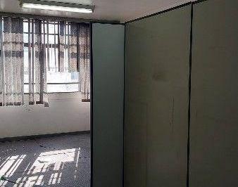 Comercial · 32m² · Sala em Centro, São Paulo/SP de 32m² para locação R$ 2.200,00/mes