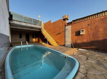 Casa · 296m² · 3 Quartos · 2 Vagas · Sobrado em Jardim Modelo, Suzano/SP de 296m² 3 quartos à venda por R$ 650.000,00