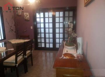 Casa · 240m² · 4 Quartos · 2 Vagas · Sobrado em Jardim Modelo, São Paulo/SP de 240m² 4 quartos à venda por R$ 495.000,00