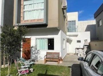 Casa · 125m² · 4 Quartos · 2 Vagas · Casa em Campeche, Florianópolis/SC de 125m² 4 quartos à venda por R$ 1.400.000,00