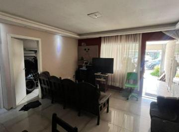 Casa · 150m² · 4 Quartos · 2 Vagas · Casa em São Miguel, Curitiba/PR de 150m² 4 quartos à venda por R$ 299.000,00