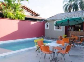Casa · 210m² · 3 Quartos · 4 Vagas · Casa em Vila Irmãos Arnoni, São Paulo/SP de 210m² 3 quartos à venda por R$ 1.350.000,00