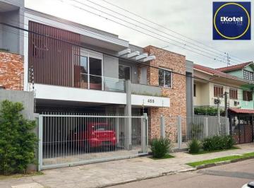 .jpg+2025-10-31 · Casa contemporânea, 4 d, sendo 2 suítes, uma no térreo,206 m² , bairro tristeza