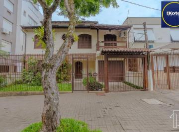 Casa · 796m² · 21 Quartos · 4 Vagas · Oportunidade sobrado 2/3 pisos com 21D e 19 suítes - Jdm Botânico - P. Alegre.