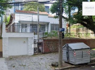 .jpg+2025-03-04 · Casa em Porto Alegre, no bairro São João, com 4 dormitório(s), à venda.