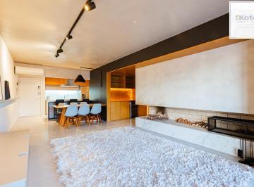 Apartamento · 102m² · 2 Quartos · 3 Vagas · Espetacular apartamento finamente decorado e mobiliado por arquiteto renomado co