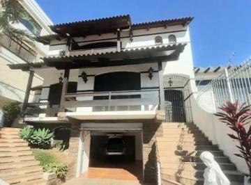 .jpg+2025-03-04 · Casa Comercial em Porto Alegre, no bairro Tristeza, à venda.