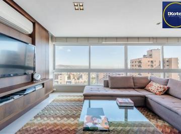 Apartamento · 112m² · 3 Quartos · 2 Vagas · Apartamento 3 dormitórios, sendo 1 suíte e 2 vagas no Petropolis
