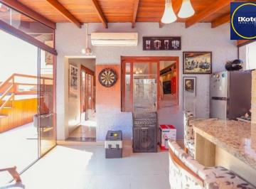 Apartamento · 206m² · 3 Quartos · 1 Vaga · Cobertura com 3 quartos, Vaga e piscina  São Sebastião.