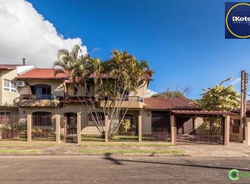 Casa · 335m² · 4 Quartos · 3 Vagas · Sobrado para Venda - 335m², 4 dormitórios, sendo 2 suites, 3 vagas - Petrópolis
