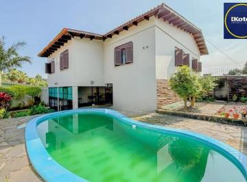 Casa · 400m² · 3 Quartos · 2 Vagas · Casa 3 dormitórios com 2 vagas Bairro Teresópolis