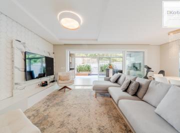 Casa · 236m² · 4 Quartos · 2 Vagas · Uma casa linda dentro de um condomínio fechado, no Lagos de Nova Ipanema.