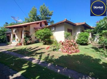 Casa · 202m² · 3 Quartos · 3 Vagas · Casa térrea, nova, 3 quartos, 1 suite - Bairro Belém Velho