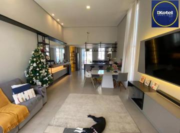 Casa · 100m² · 3 Quartos · 1 Vaga · Casa com 03 quartos (01 suíte) e 01 vaga no Bairro Hípica em Porto Alegre
