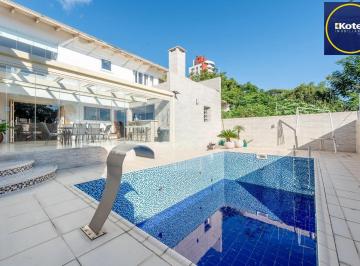 Casa · 327m² · 4 Quartos · 4 Vagas · Casa  4 Dormitórios, Suíte Master, Piscina e espaço Gourmet no Jardim Planalto