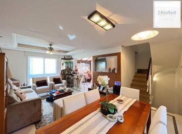 Casa · 206m² · 3 Quartos · 2 Vagas · Casa com 3 quartos e 2 vagas em condomínio fechado no bairro Tristeza
