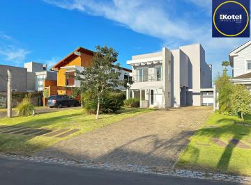Casa · 269m² · 3 Quartos · 4 Vagas · Casa no TerraVille com 3 dormitórios sendo 2 suítes.