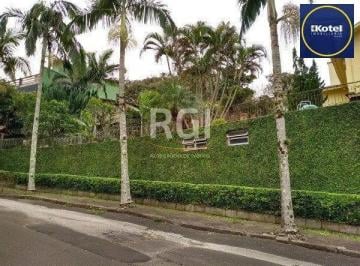 .jpg+2025-03-04 · Casa com 5 dormitórios, sendo 3 suítes - Bairro Espirito Santo