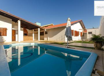 Casa · 290m² · 4 Quartos · 3 Vagas · Casa Residencial de 4 Quartos à Venda em Porto Alegre, RS