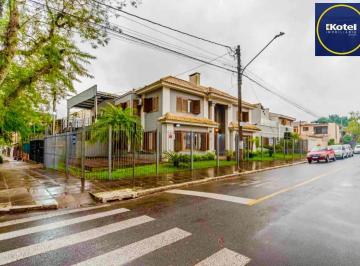 Casa · 201m² · 3 Quartos · 2 Vagas · Casa com pátio 4 dormitórios 4 vagas Residencial ou Com. Partenon Porto Alegre