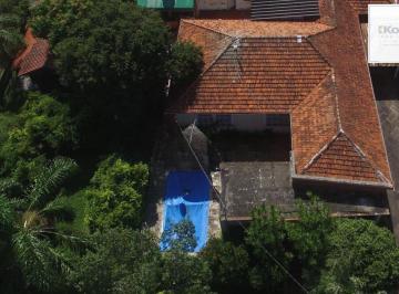 Casa · 230m² · 4 Quartos · 4 Vagas · Casa com 4 Quartos e 4 vagas de garagem no Bairro Vila Ipiranga