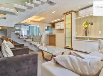 Casa · 230m² · 4 Quartos · 2 Vagas · CASA TRIPLEX COM 4 SUITES E 2 VAGAS- SEMIMOBILIADA