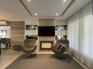 Casa · 250m² · 3 Quartos · 3 Vagas · CASA EM CONDOMÍNIO FECHADO