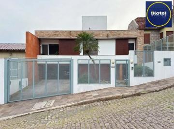 .jpg+2025-10-31 · Residência, ótimo padrão com 4 suítes nos altos do Jardim Isabel, com vista pere