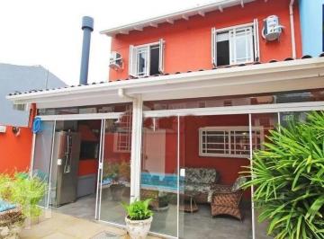 Casa · 210m² · 3 Quartos · 2 Vagas · Casa à venda - em Sarandi