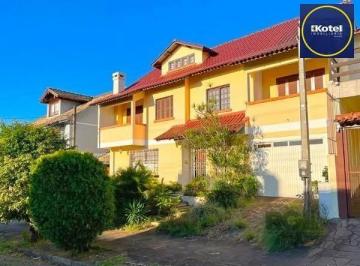 .jpg+2025-03-05 · Casa para Venda - 320m², 3 dormitórios, sendo 1 suites, 3 vagas - Altos Do Ipê