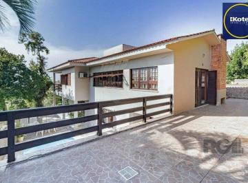 Casa · 267m² · 3 Quartos · 1 Vaga · Casa com 267m², 3 dormitórios, 1 vaga no bairro Tristeza