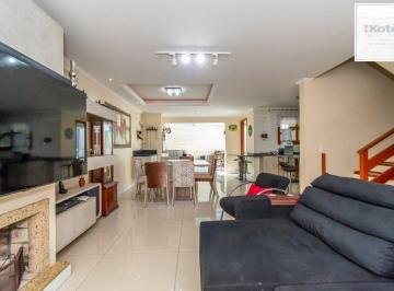 .jpg+2025-11-25 · Excelente casa com 158,9m2 de área privativa, 3 dormitórios, 1 suíte, e 2 vagas.
