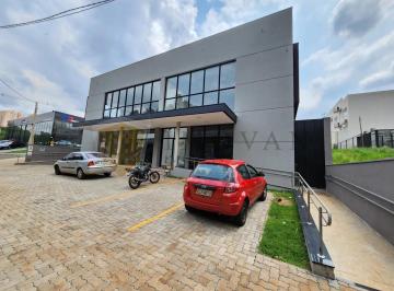 Comercial · 300m² · 4 Vagas · Salão Comercial, 300m² Próximo ao Parque Raya