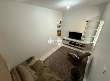 Casa · 356m² · 4 Quartos · 3 Vagas · Casa residencial com 4 quartos disponível para Venda no bairro Pacaembu em Uberlândia - MG.
