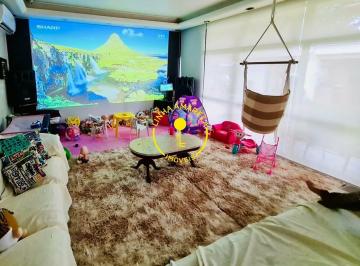Casa · 443m² · 5 Quartos · 8 Vagas · Casa terrea com 5 Quartos e 8 banheiros à Venda, 440 m² por R$ 3.200.000,00