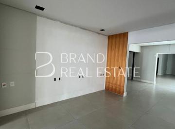 Comercial · 230m² · 4 Vagas · Casa comercial de 230m2, com 07 salas e 04 vagas no Bairro Moema SP