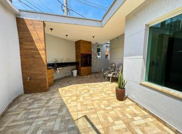 Casa · 200m² · 3 Quartos · 3 Vagas · Sobrado na Mooca - 200m2 - 3 dormitórios - 1 suíte - 3 vagas Cobertas