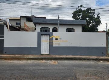 Casa · 80m² · 2 Quartos · 3 Vagas · CASA À VENDA NO BAIRRO BOM RETIRO BETIM/MG.