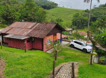 tca9iou05n2zpwzrros0ig34cwwyy6ukk9kadksm2otc0zgyxymjiytni_md · Sítio à venda em São Pedro de Alcântara com casas, piscina e açude