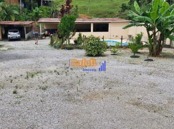 6j1sbkwjtr9rbqpmfxkahi86v6c2p4nh5eaabfhz2e2otc0zdy0zgizowqz_md · Casa à venda • São Pedro de Alcântara: conforto, lazer e natureza em um só lugar