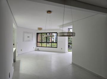 Imagem sala dois ambientes · Apartamento reformado com 3 dormitórios sendo 1 suíte e 2 vagas