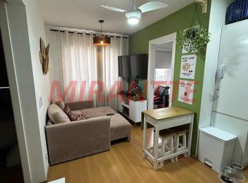 92aaa8d2b15b54c1ad8bbcfb50afe168.jpg · Apartamento de 34m² com 2 quartos