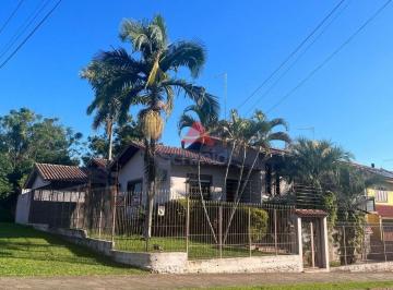 Casa · 247m² · 3 Quartos · 3 Vagas · Casa à venda, 247 m² por R$ 1.380.000,00 - Cristo Rei - São Leopoldo/RS
