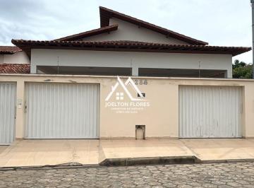 i1.jpg · Casa composta por 5 quartos e 4 banheiros em Taiobeiras!