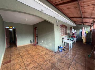 Casa de 2 quartos, Ceilândia · Vendo - QNP 15 - Casa principal + 2 Casas de fundos (na laje)
