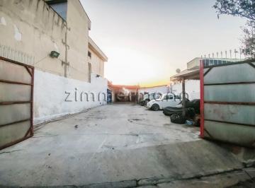 Terreno · 250m² · Terreno plano em um dos locais mais altos do bairro, no final de rua sem saída, com um pequena praça