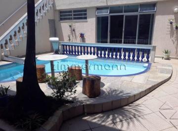 Casa · 380m² · 5 Quartos · 6 Vagas · BELÍSSIMO SOBRADO RESIDENCIAL NO BROOKLIN