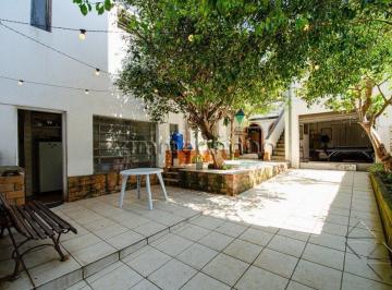 Casa · 217m² · 4 Quartos · 7 Vagas · CASA SOBRADO POMPÉIA 4 DORMITÓRIOS 7 VAGAS