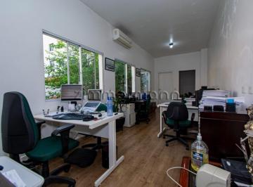 Casa · 180m² · 3 Quartos · 2 Vagas · CASA SOBRADO, 03 SUÍTES - BARRA FUNDA