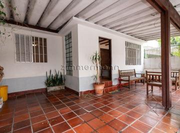 Casa · 110m² · 2 Quartos · 2 Vagas · CASA TERREA PINHEIROS 2 DORMITORIOS 2 VAGAS.
